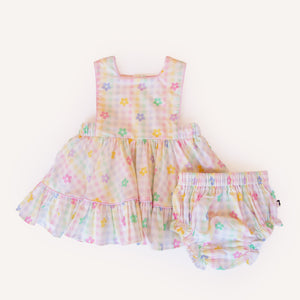 Daisy Pinny Set
