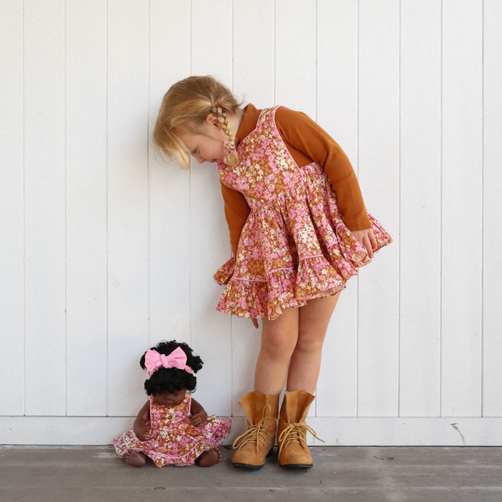 Navarlya Pinny Set