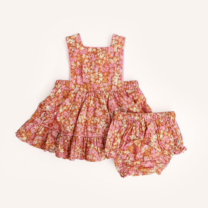 Navarlya Pinny Set